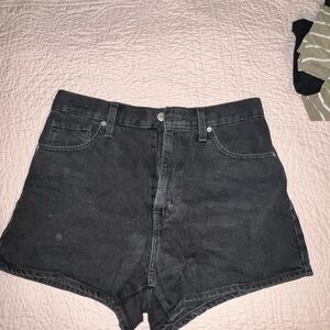 Black High-Waist Denim Shorts - Levi